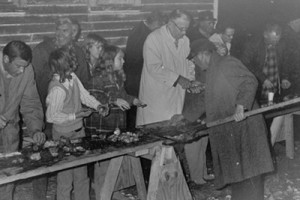 Serving up oysters for the hungry crowd, 1972. Photo courtesy Outer Banks History Center.