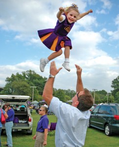 ECU-cheerleader-sm