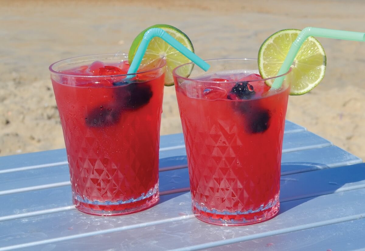 Black Rosé: Summer Rosé Cocktails